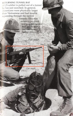 Dorling Kindersley Eyewitness Guides - Vietnam War_08.jpg